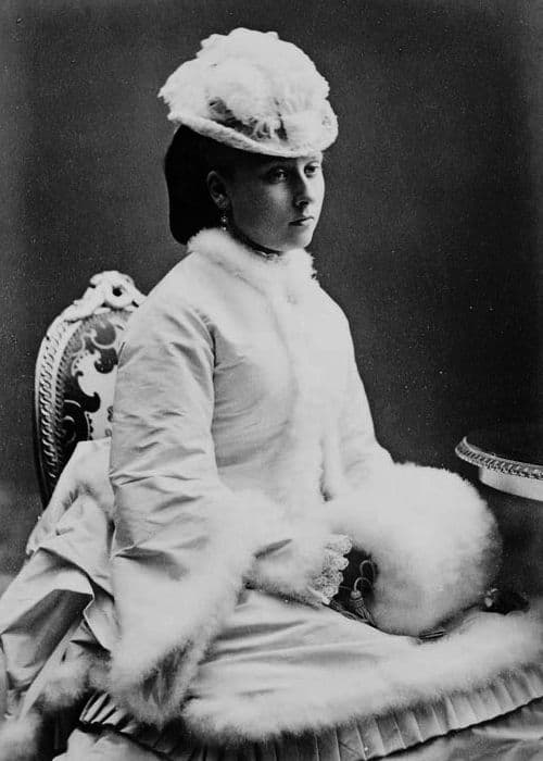 Lady Beatrice Blackthorne