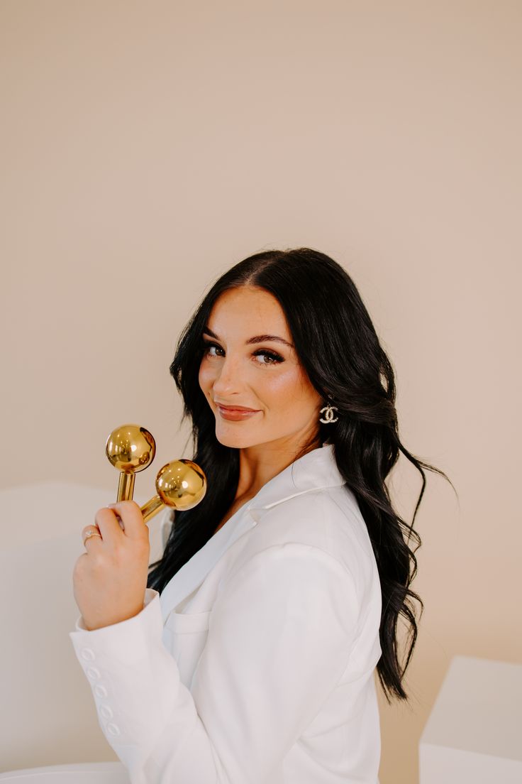 Portrait of Emma Laurent, SENIOR AESTHETICIAN